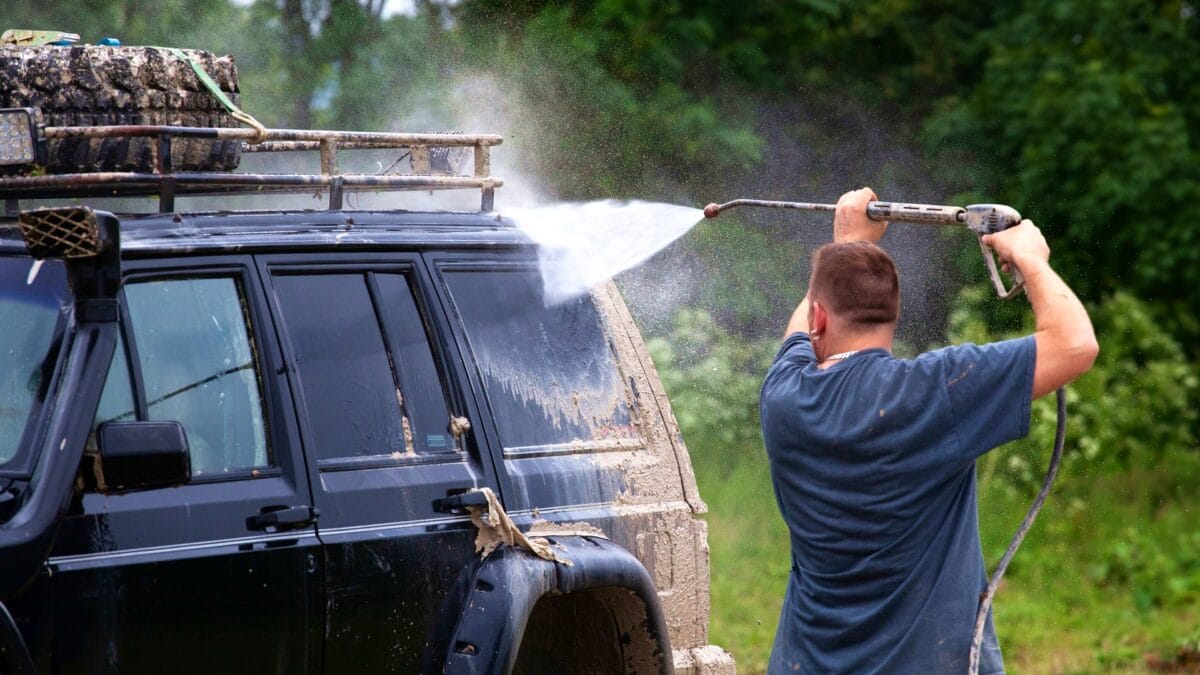 hinata 車 洗車 ｜伊都の国洗剤hinataで愛車をピカピカに！自宅で愛車